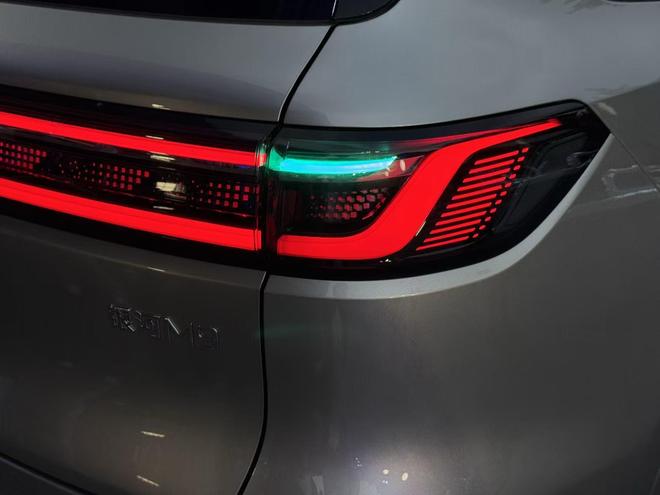 吉利银河M9将于9月17日上市不朽情缘试玩版预售1938万起(图7) 吉利银河M9将于9月17日上市不朽情缘试玩版预售1938万起(图7)