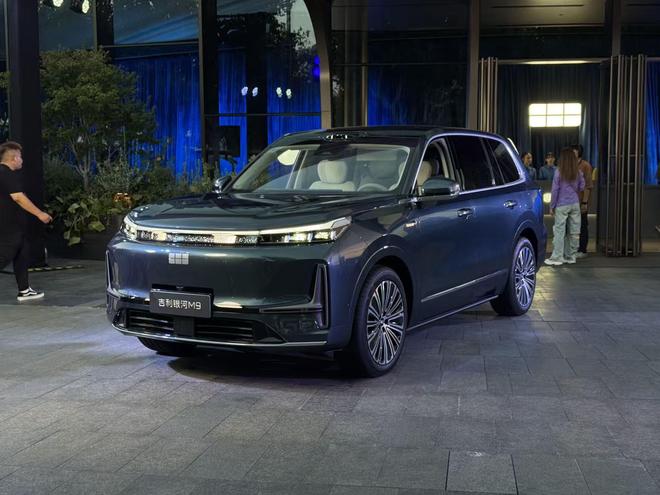 吉利银河M9将于9月17日上市不朽情缘试玩版预售1938万起(图11) 吉利银河M9将于9月17日上市不朽情缘试玩版预售1938万起(图11)